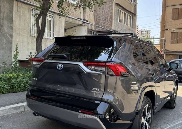 Toyota Rav 4 2020 — լուսանկար 12