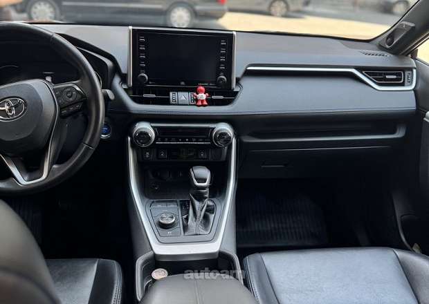 Toyota Rav 4 2020 — լուսանկար 2