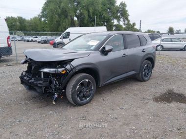 Nissan Rogue  2024 
