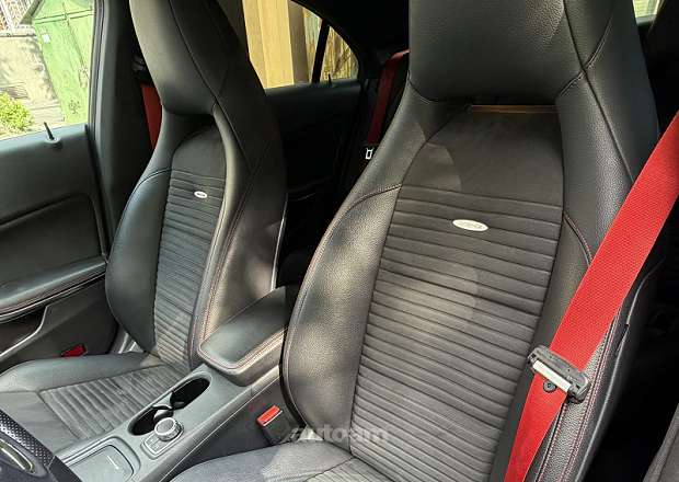 Mercedes-Benz CLA 250