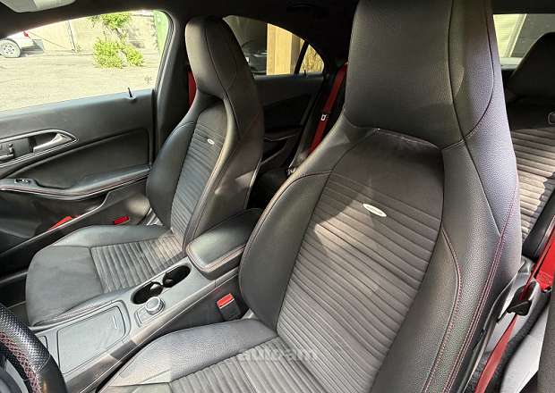 Mercedes-Benz CLA 250