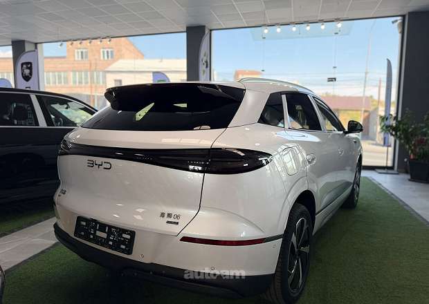 BYD SEA Lion 06