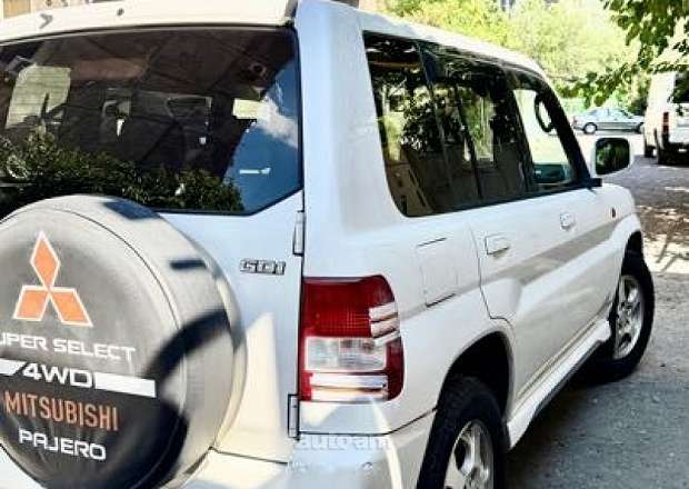 Mitsubishi Pajero Pinin (IO)