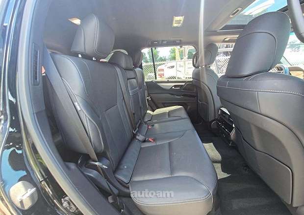 Lexus LX 600