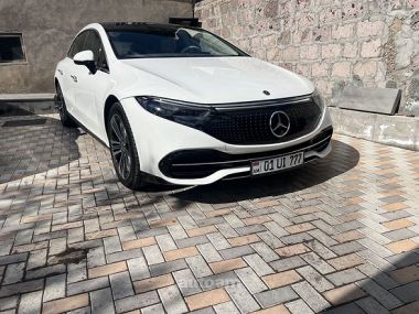 Mercedes-Benz EQS  2022 