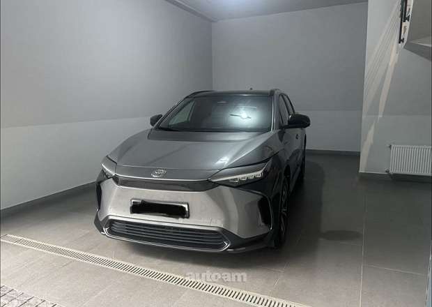 Toyota Bz4X