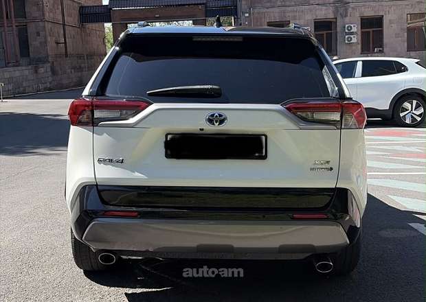 Toyota Rav 4