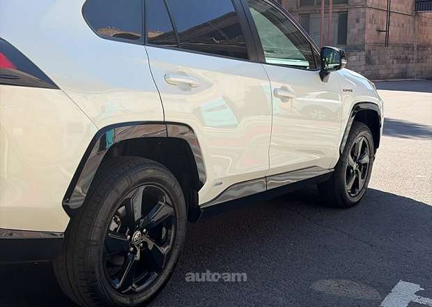 Toyota Rav 4