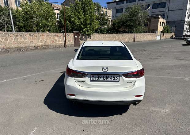 Mazda 6
