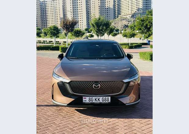 Mazda EZ-6