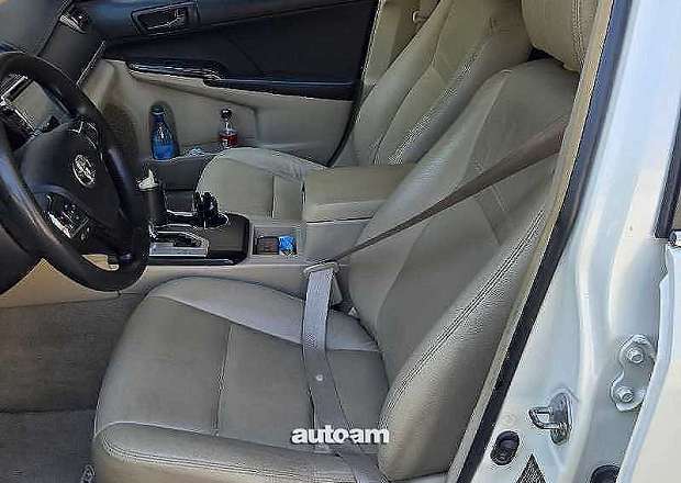 Toyota Camry 2012 — լուսանկար 8