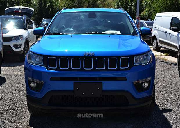 Jeep Compass 2019 — լուսանկար 2
