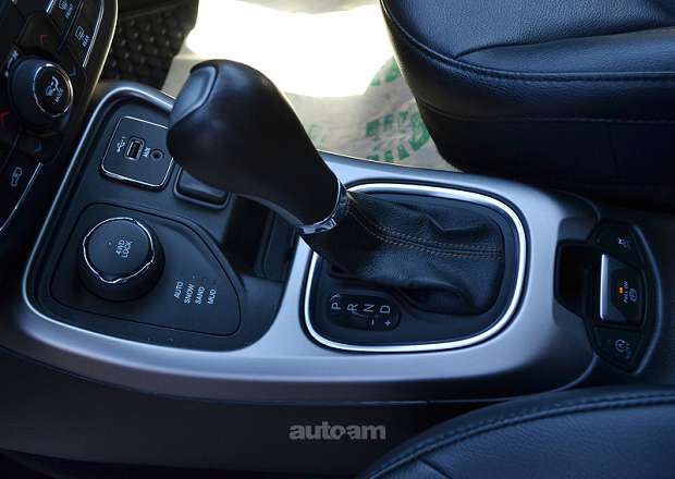 Jeep Compass 2019 — լուսանկար 8