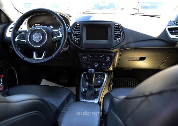 Jeep Compass 2019 — լուսանկար 6