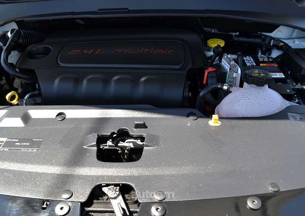 Jeep Compass 2022 — լուսանկար 13