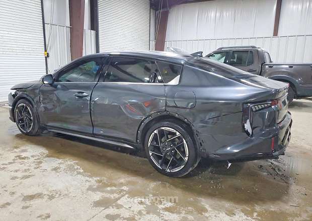 Kia K4