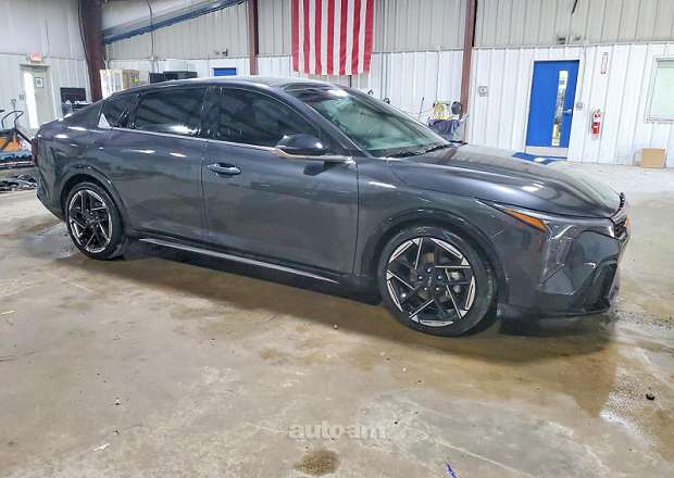 Kia K4