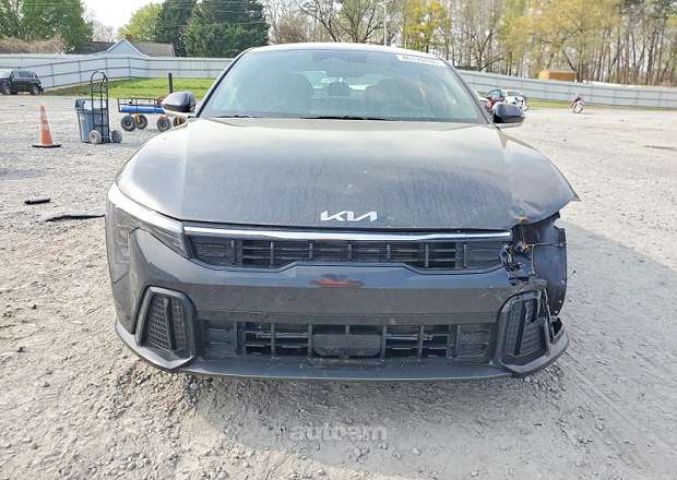 Kia K4