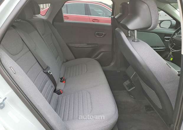 Kia K4