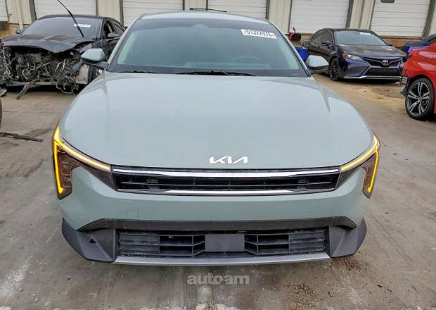 Kia K4