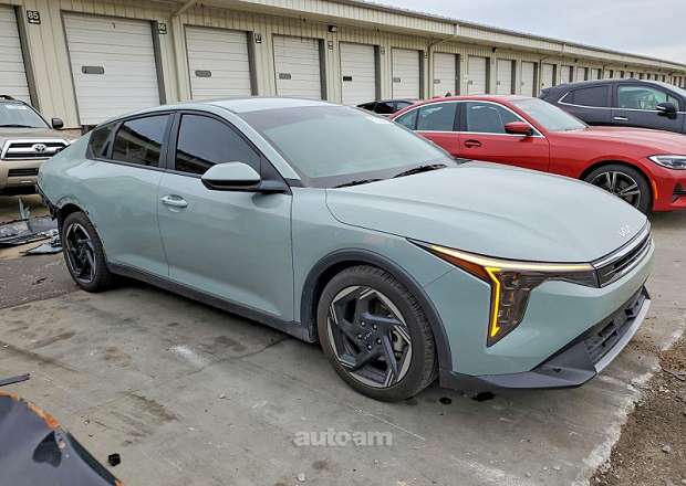 Kia K4
