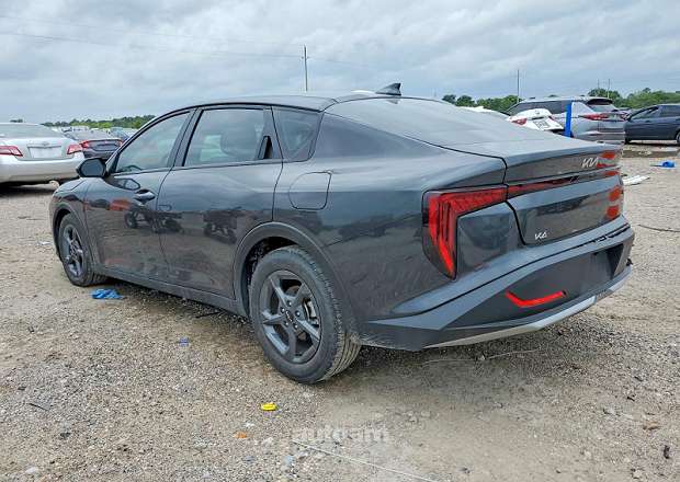 Kia K4