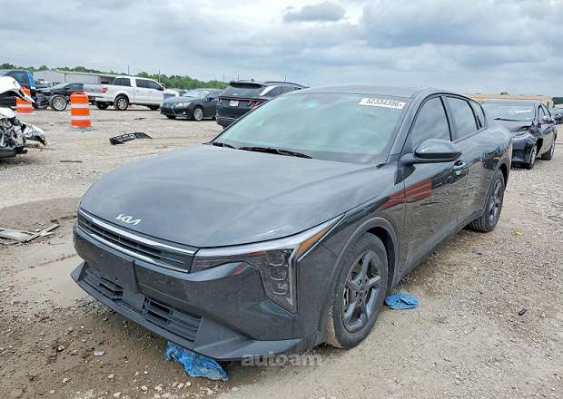 Kia K4