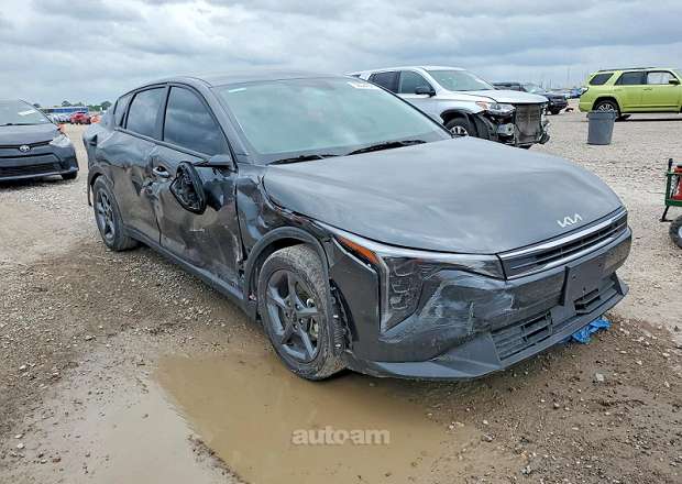 Kia K4