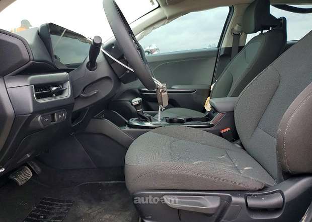 Kia K4