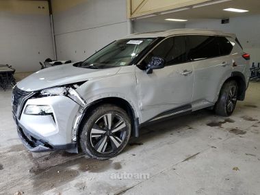 Nissan Rogue  2022 