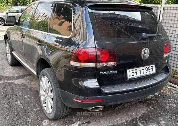 Volkswagen Touareg