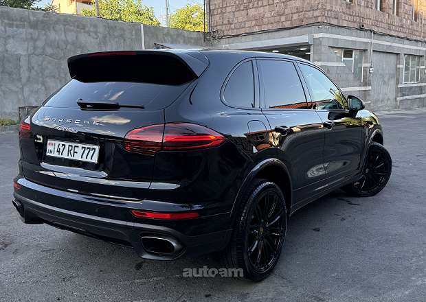 Porsche Cayenne