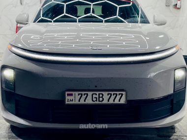 Lixiang Li L6  2025 