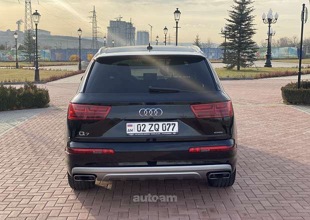 Audi Q7 2017 — фото 4