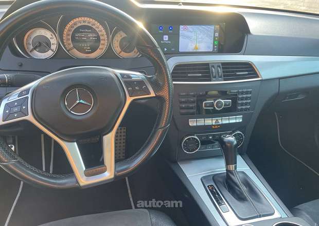 Mercedes-Benz C 250