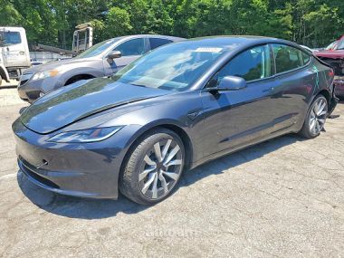 Tesla Model 3  2024 