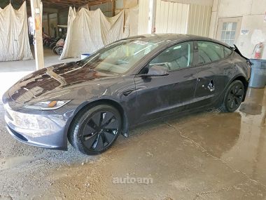 Tesla Model 3  2025 