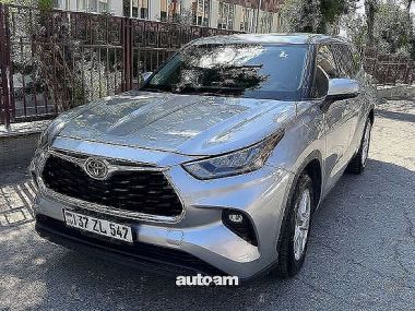 Toyota Highlander  2020 
