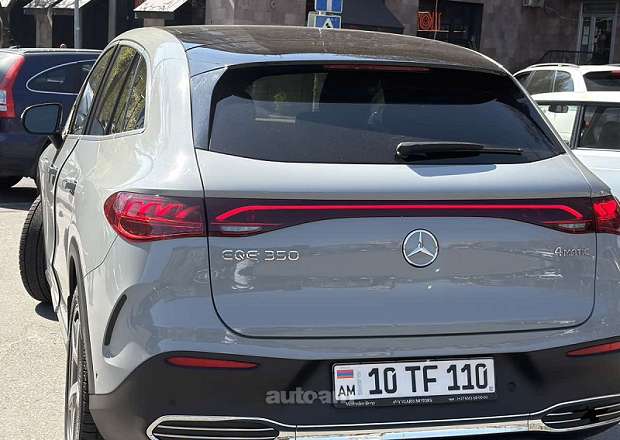 Mercedes-Benz EQE SUV