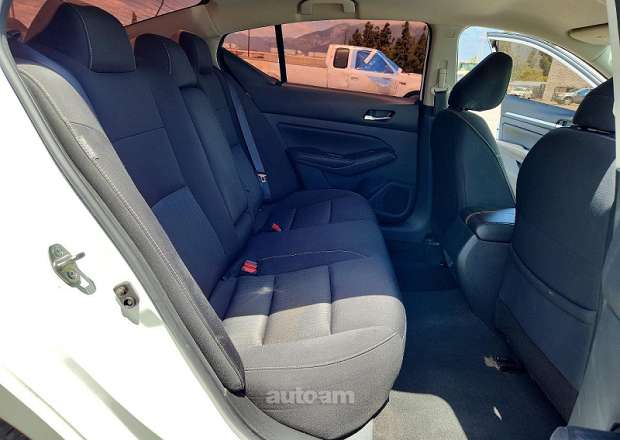 Nissan Altima
