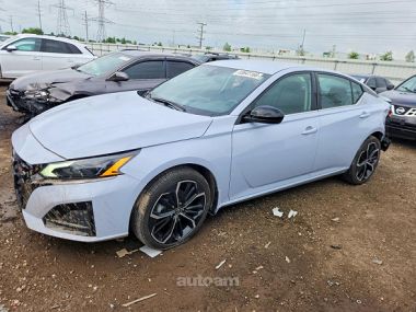Nissan Altima  2023 