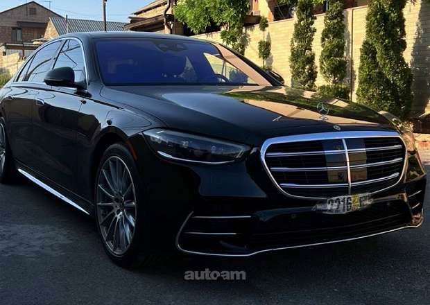 Mercedes-Benz S 500