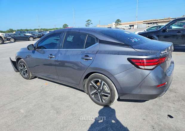 Nissan Sentra
