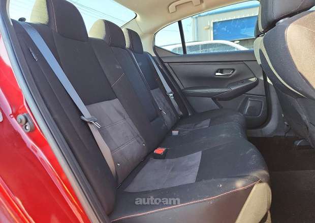 Nissan Sentra