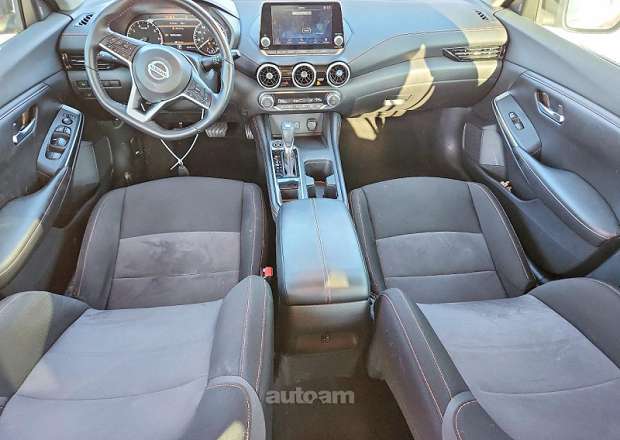 Nissan Sentra