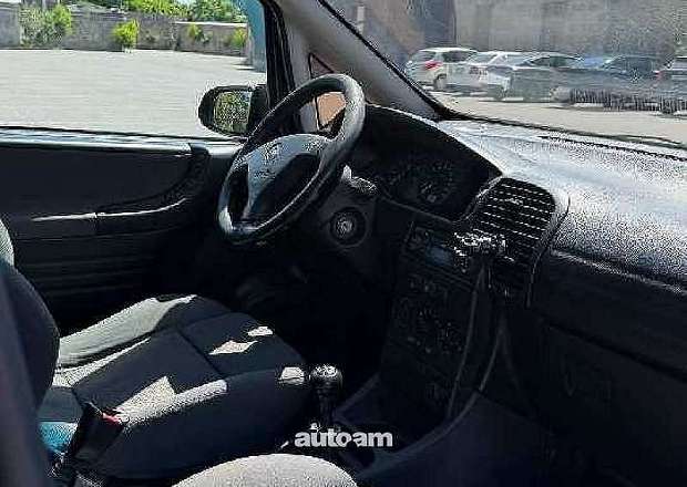 Opel Zafira 2001 — լուսանկար 3