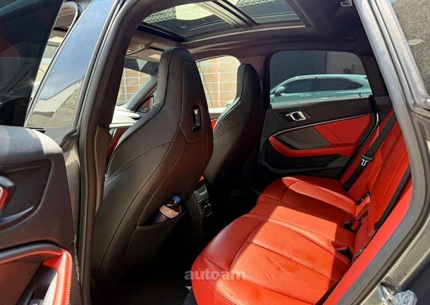 BMW 235