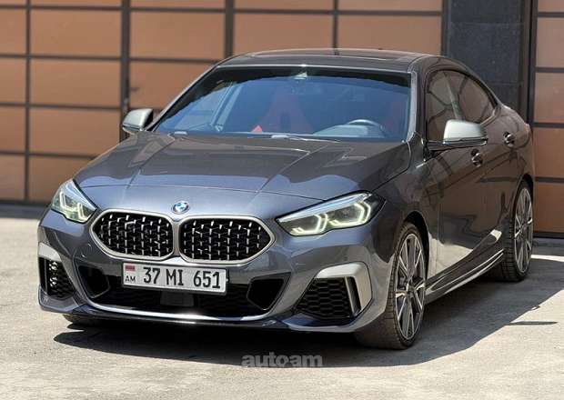 BMW 235