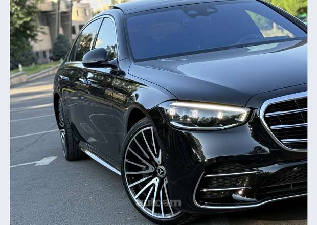 Mercedes-Benz S 500