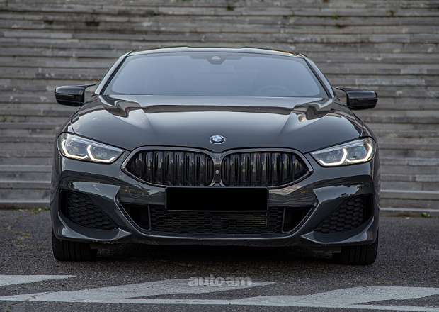 BMW 840